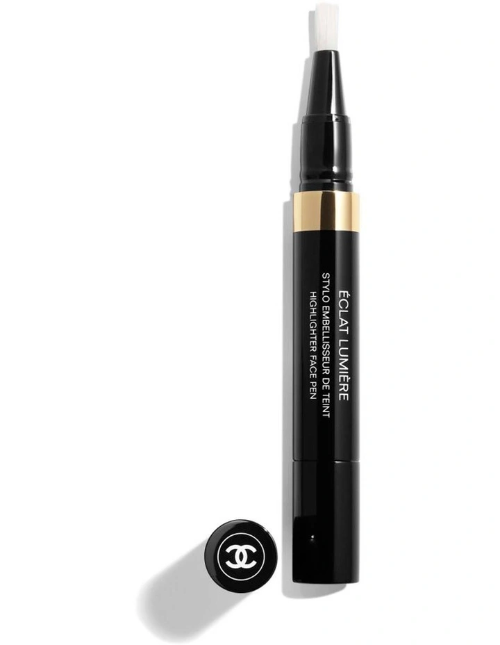 Chanel Eclat Lumiere Highlighter Face Pen